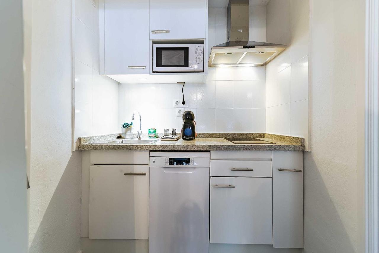 76-Lovely Beach Front Apartment In Fuengirola Esterno foto