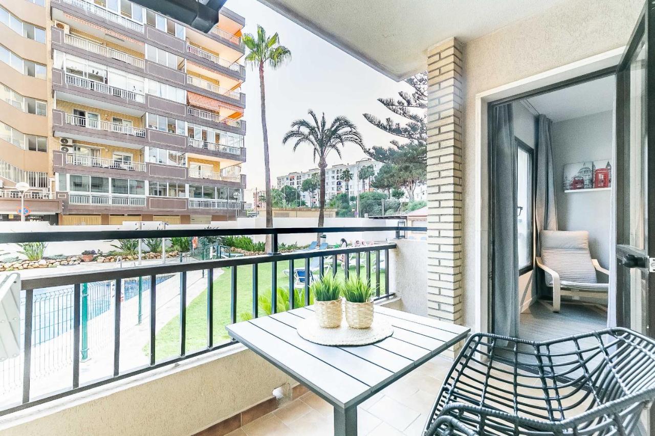 76-Lovely Beach Front Apartment In Fuengirola Esterno foto