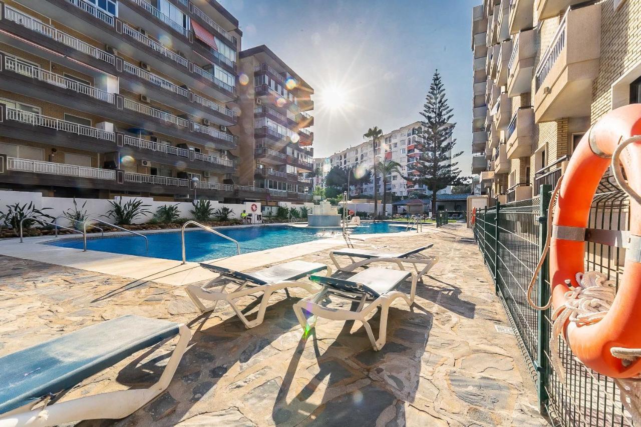 76-Lovely Beach Front Apartment In Fuengirola Esterno foto