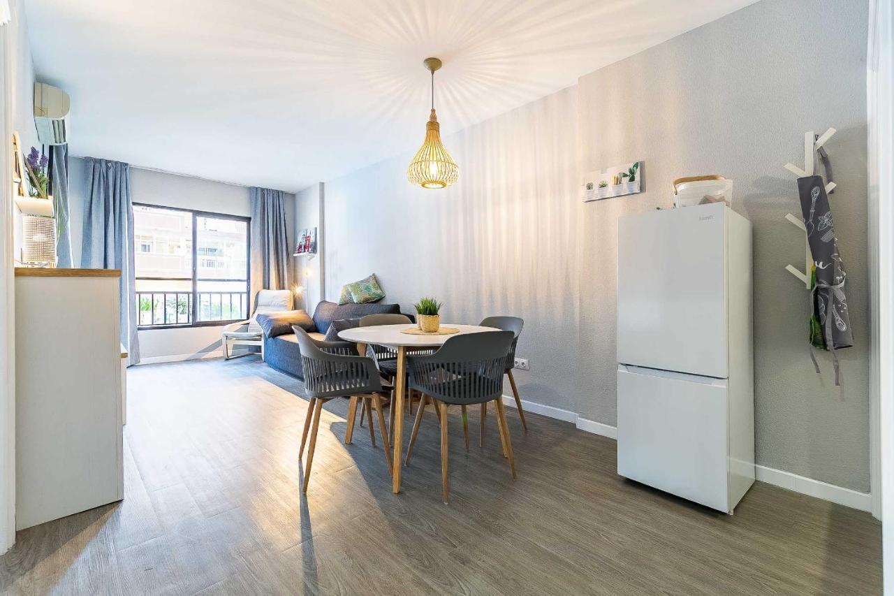 76-Lovely Beach Front Apartment In Fuengirola Esterno foto